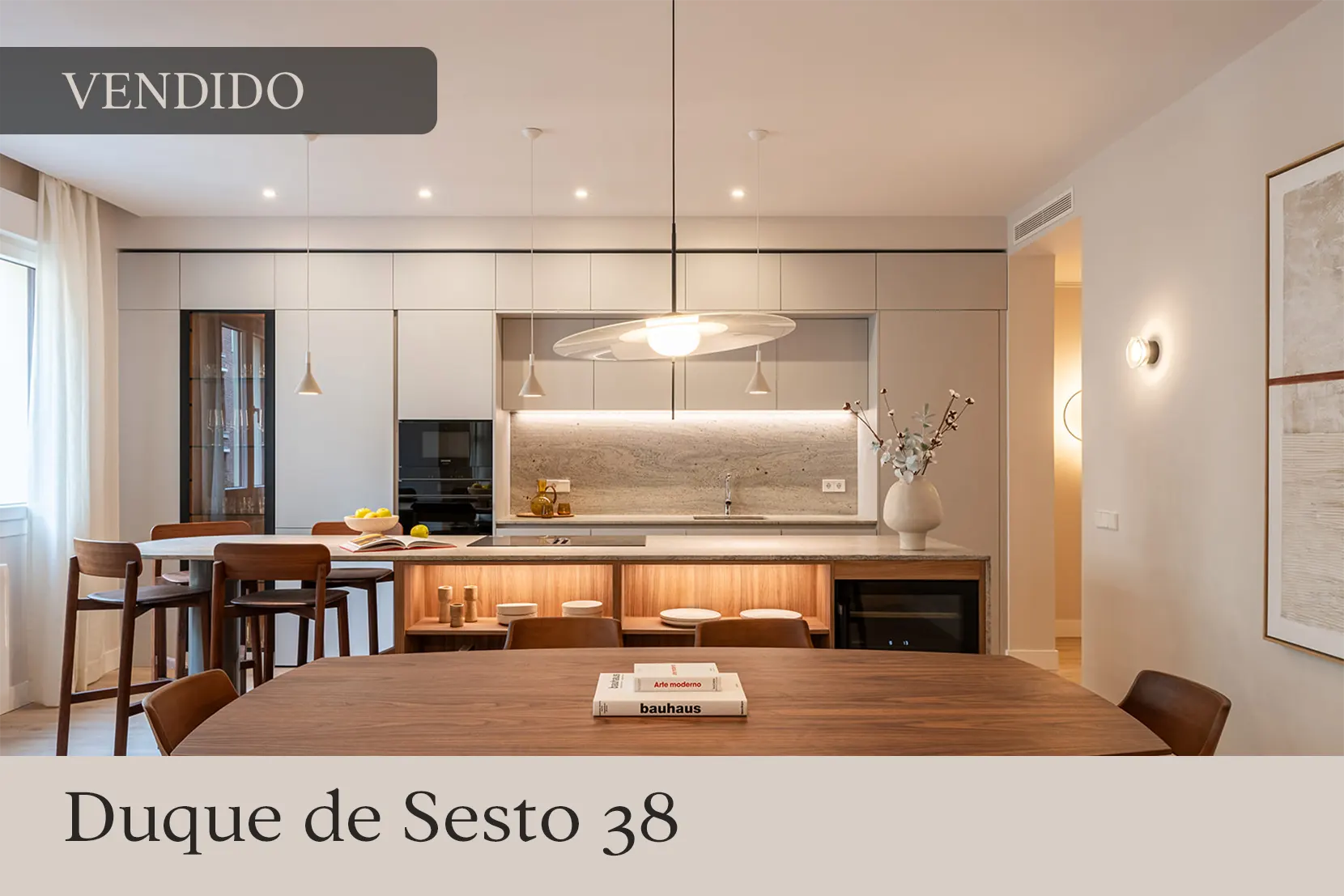 ds38<p style="font-family:Addington CF;text-align: left">●</p>